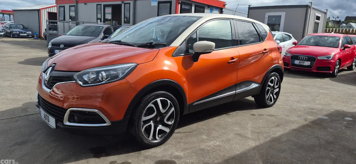 Renault Captur MPV, Petrol, 2015, Orange