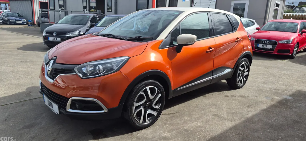 Renault Captur MPV, Petrol, 2015, Orange