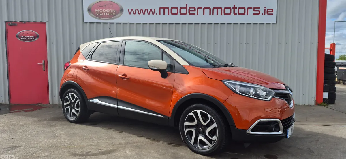 Renault Captur MPV, Petrol, 2015, Orange