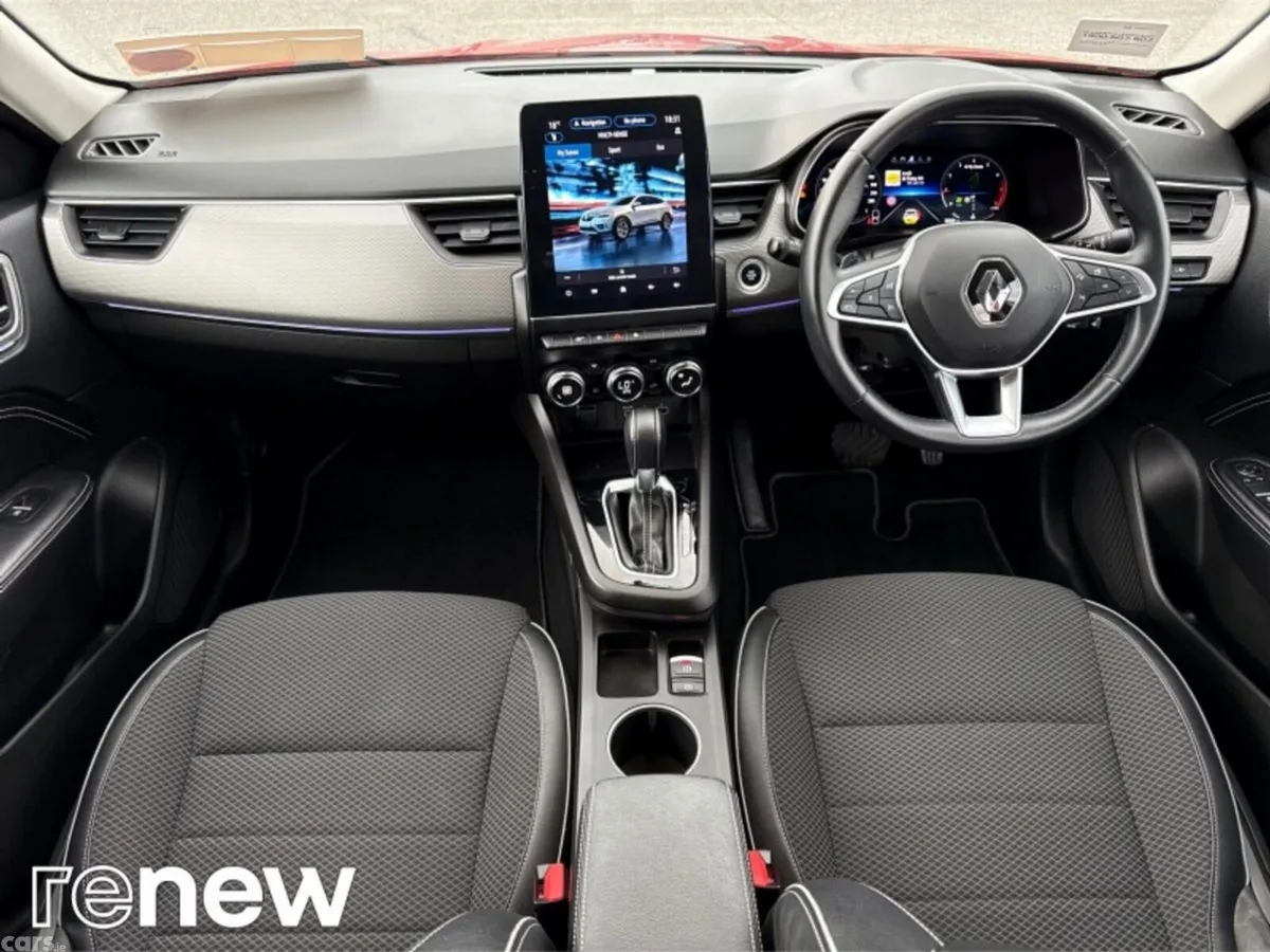 Renault Arkana Hatchback, Petrol, 2023, Red