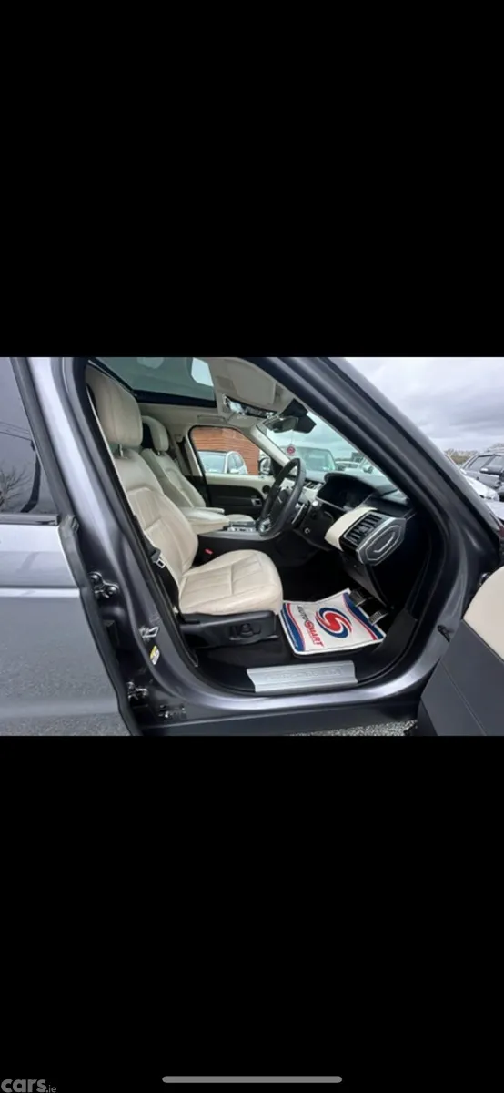 Land Rover Range Rover SUV, Petrol Plug-in Hybrid, 2022, Grey