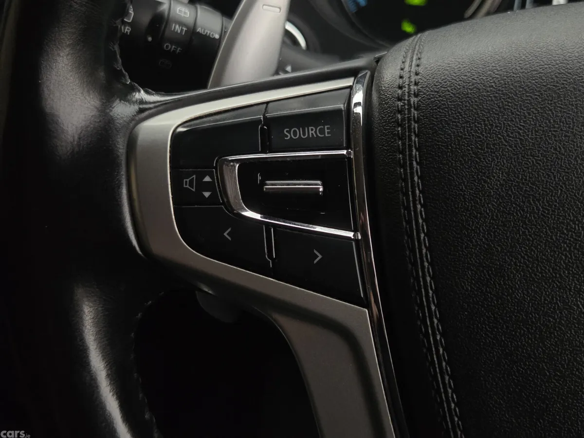 Mitsubishi Outlander MPV, Petrol Plug-in Hybrid, 2018, Black