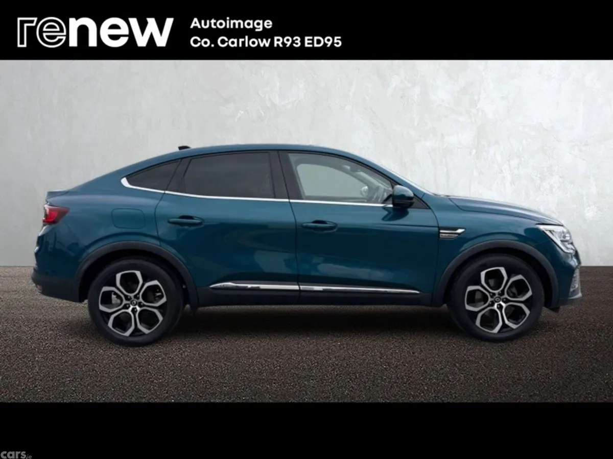 Renault Arkana Hatchback, Petrol, 2022, Blue