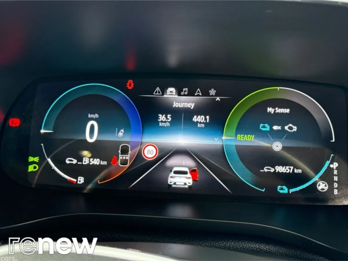 Renault Arkana Hatchback, Petrol, 2022, Blue