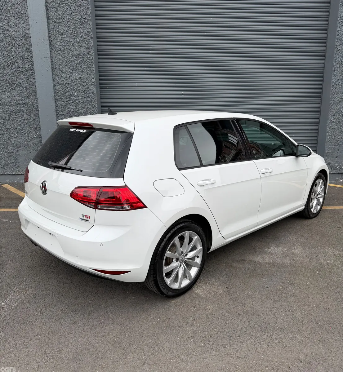 Volkswagen Golf Hatchback, Petrol, 2016, White