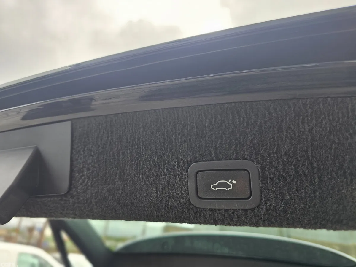 Volvo XC60 SUV, Diesel, 2014, Black