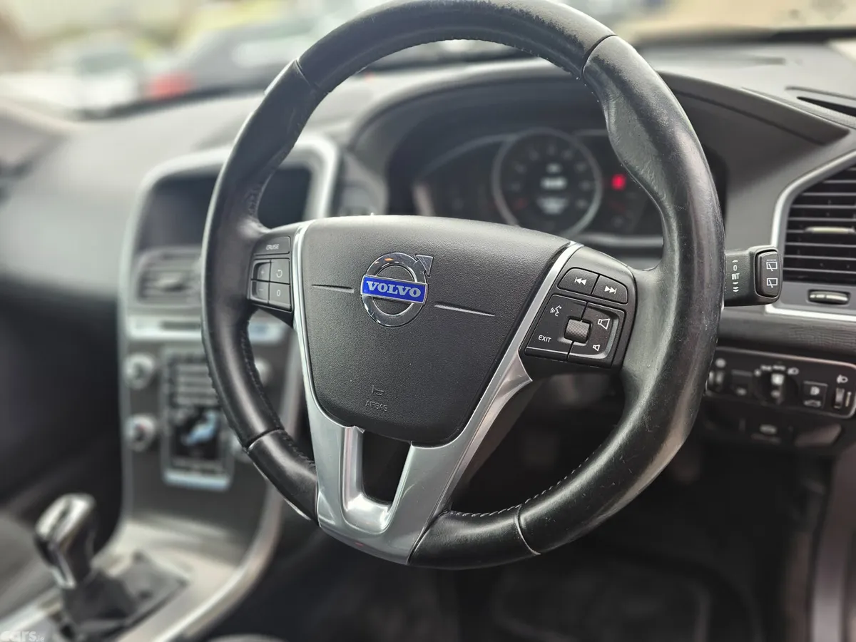Volvo XC60 SUV, Diesel, 2014, Black