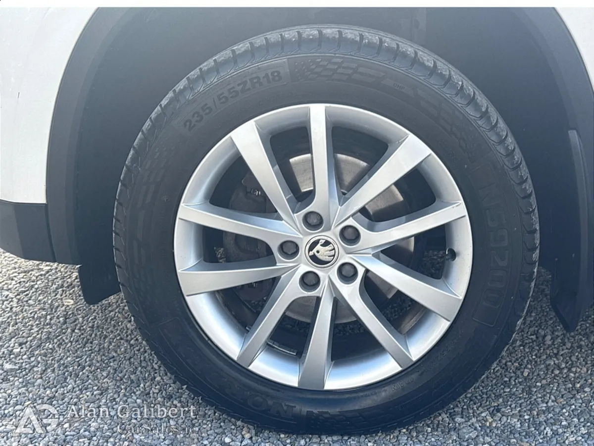 Skoda Kodiaq Estate, Diesel, 2019, White