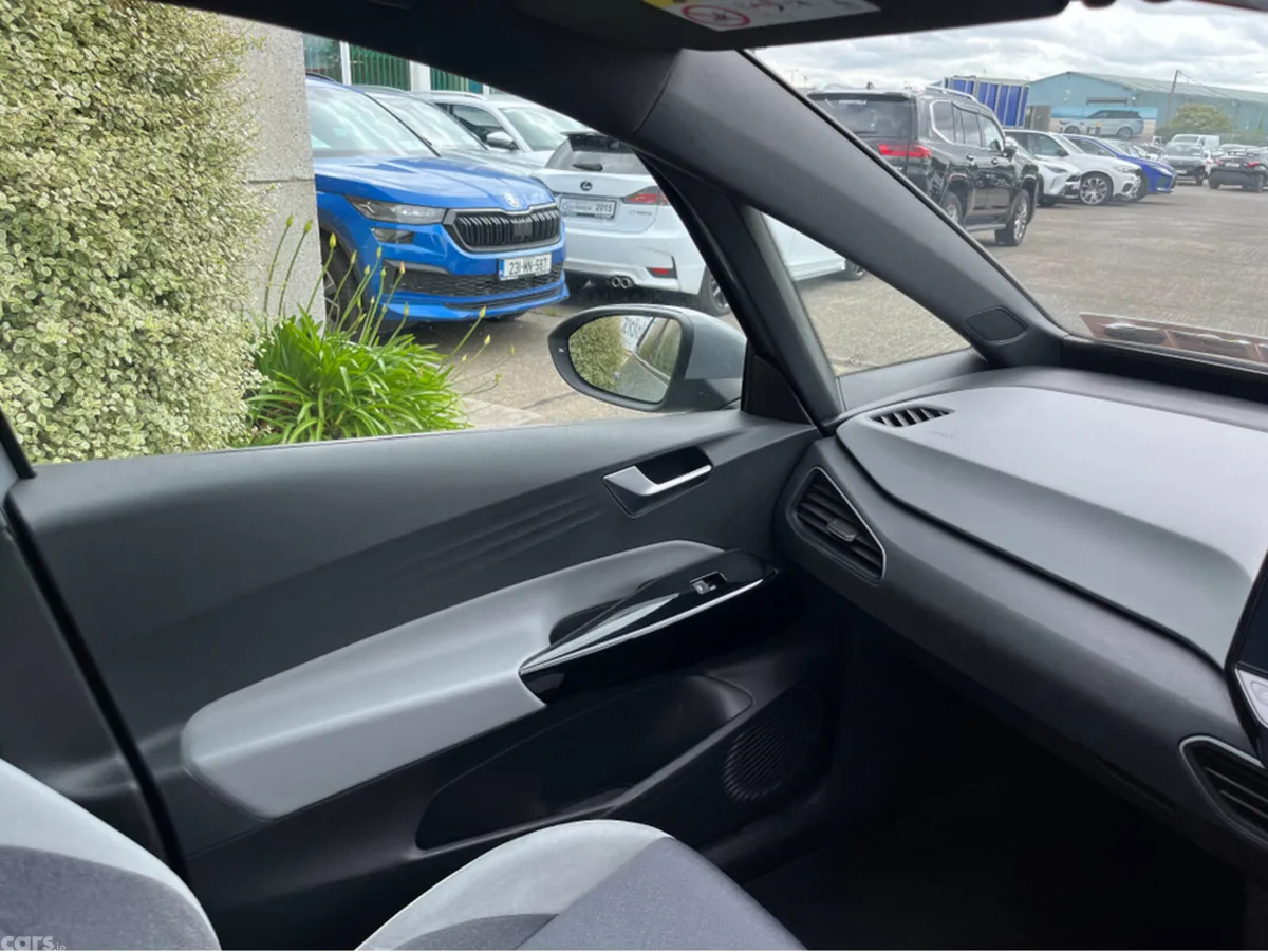 Volkswagen ID.3 Hatchback, Electric, 2021, Grey