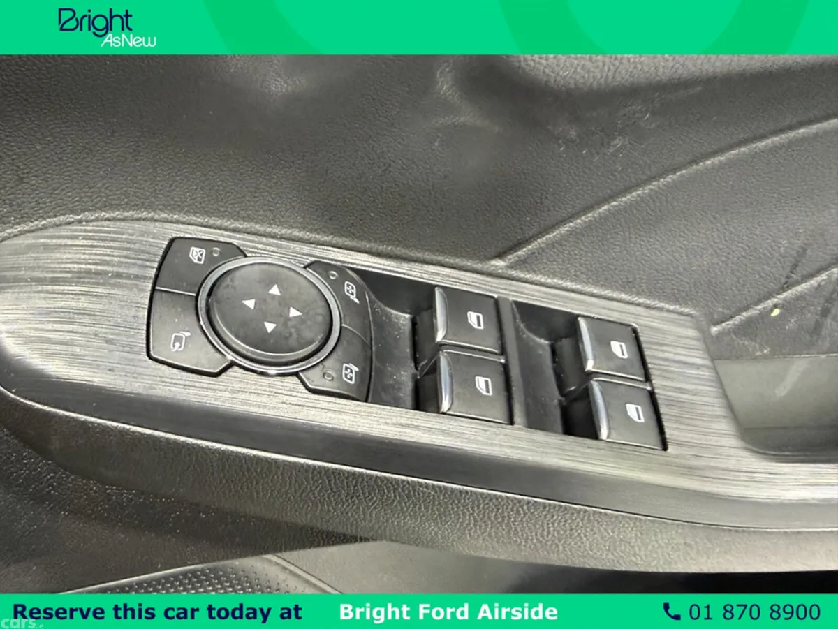 Ford Kuga MPV, Petrol Plug-in Hybrid, 2025, Black