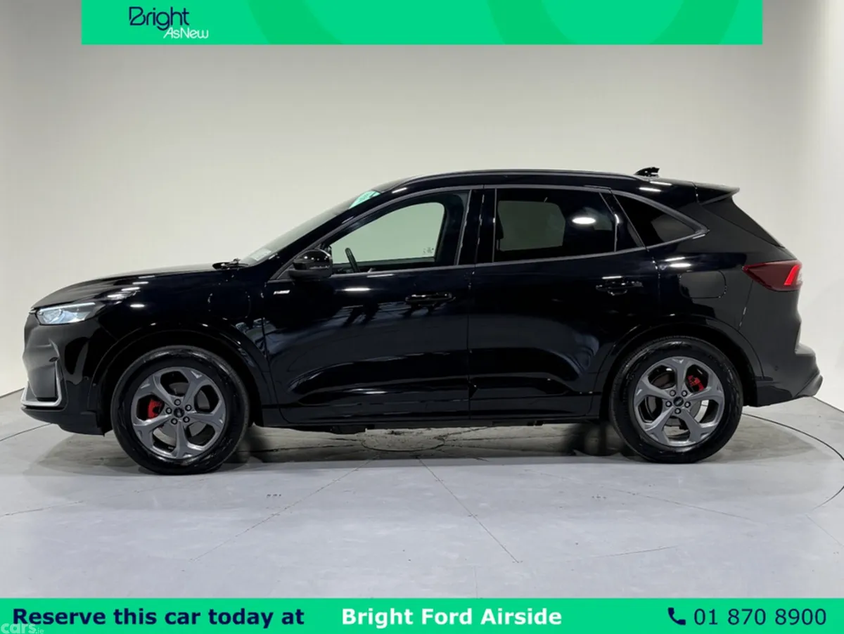 Ford Kuga MPV, Petrol Plug-in Hybrid, 2025, Black