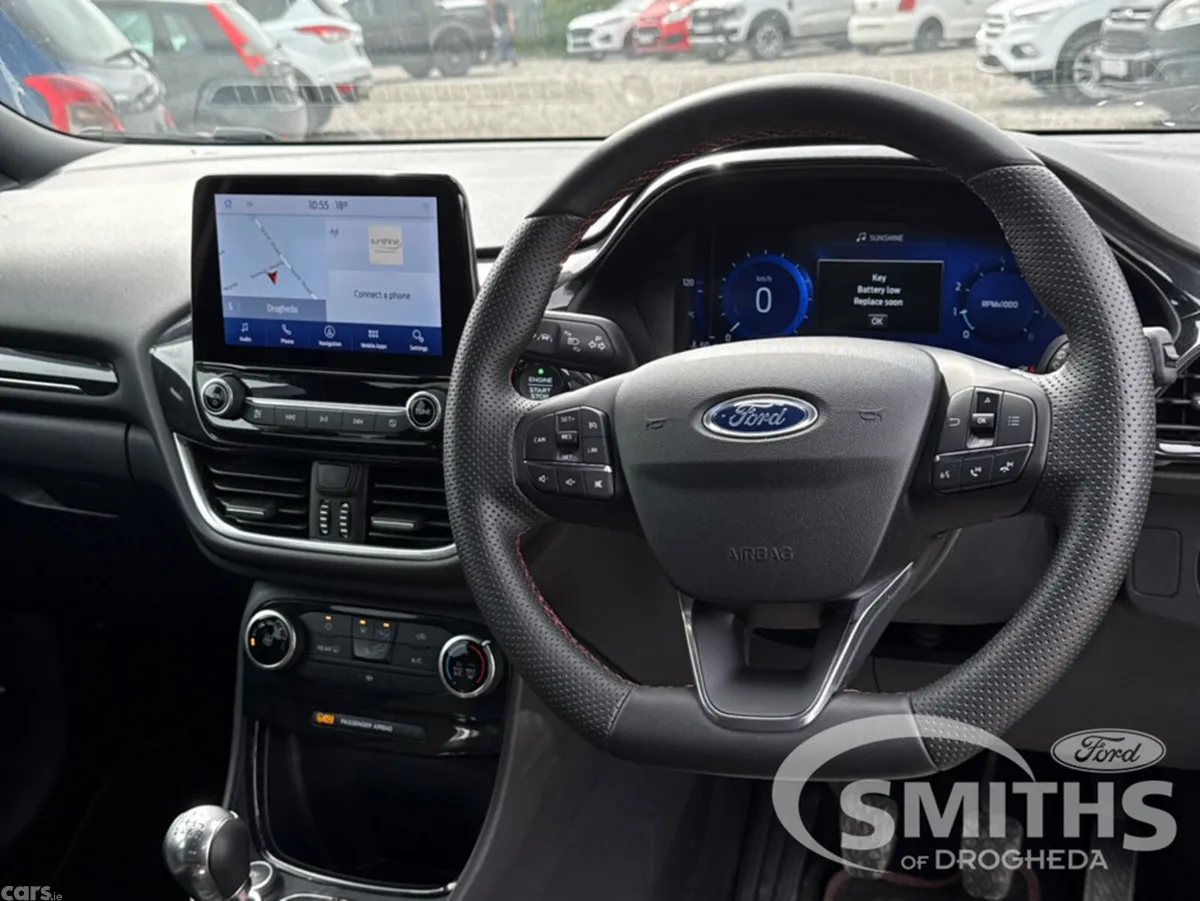 Ford Puma MPV, Petrol Hybrid, 2022, Black