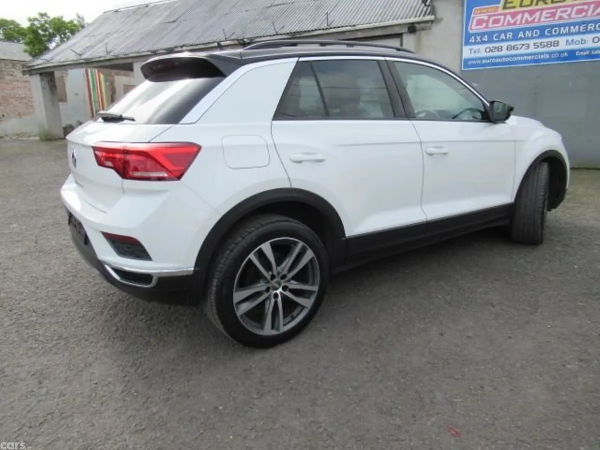 Volkswagen T-Roc SUV, Diesel, 2020, White