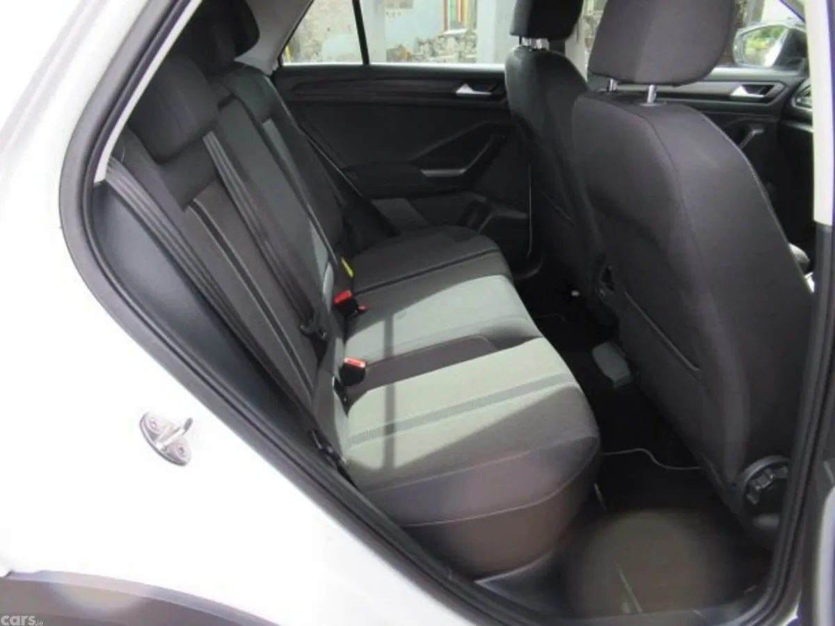 Volkswagen T-Roc SUV, Diesel, 2020, White