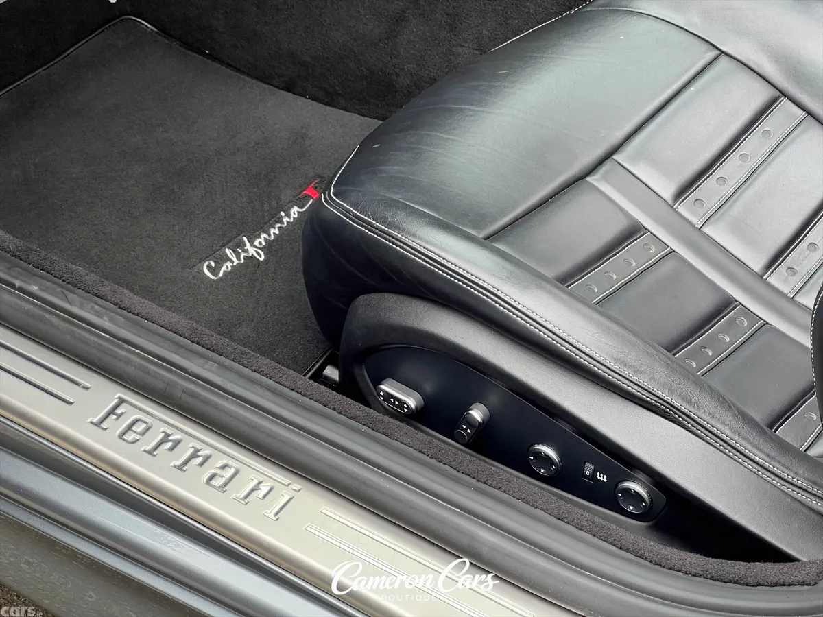 Ferrari California Convertible, Petrol, 2015, Grey