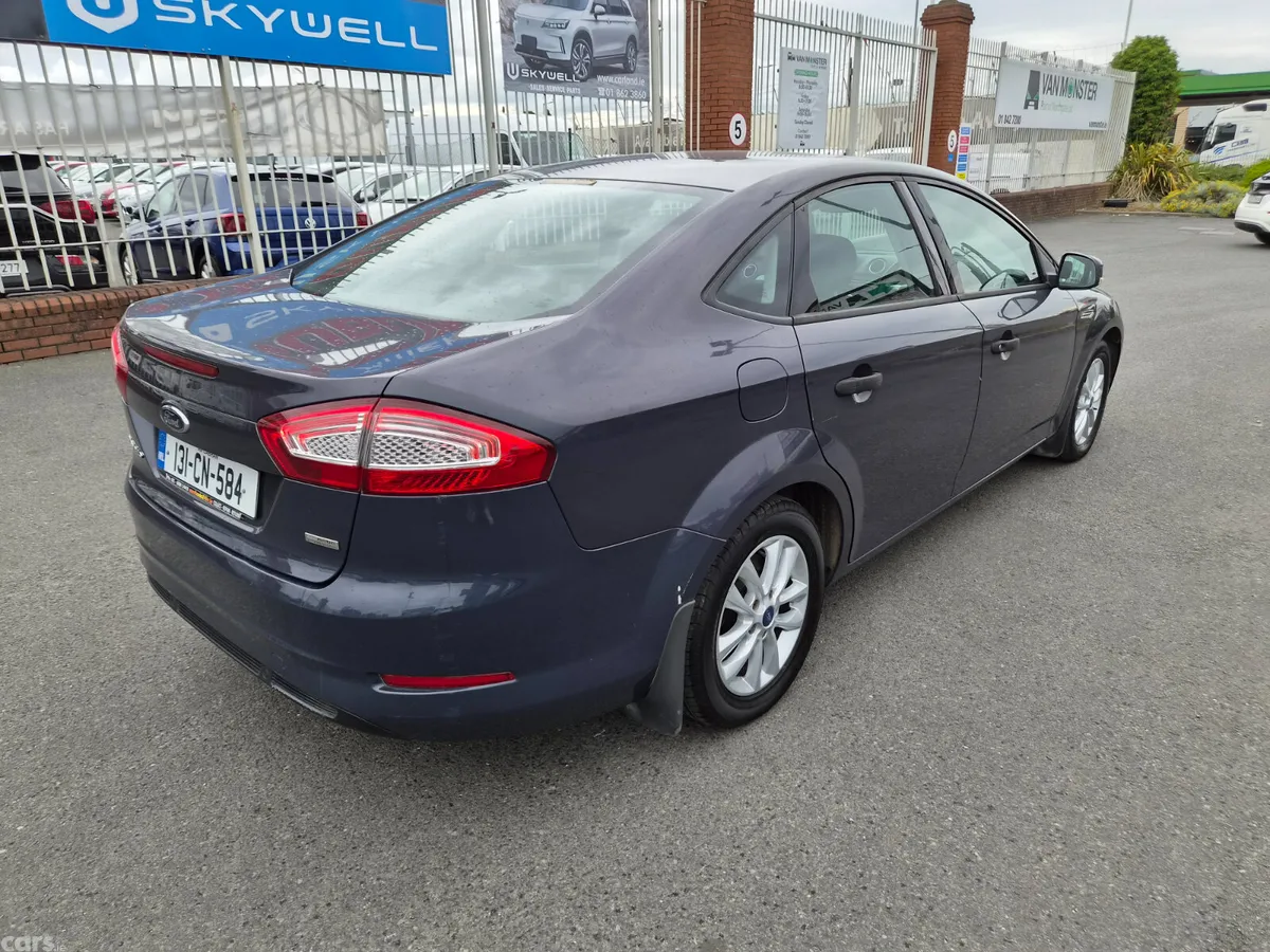 Ford Mondeo Saloon, Diesel, 2013, Blue