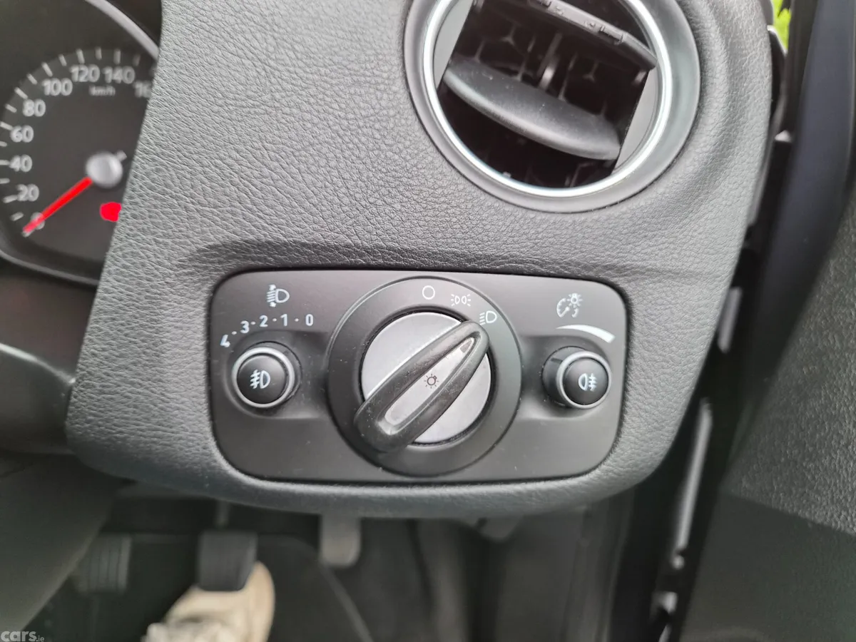 Ford Mondeo Saloon, Diesel, 2013, Blue