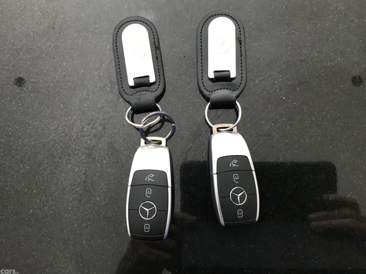 Mercedes-Benz GLC SUV, Diesel Plug-in Hybrid, 2021, Grey