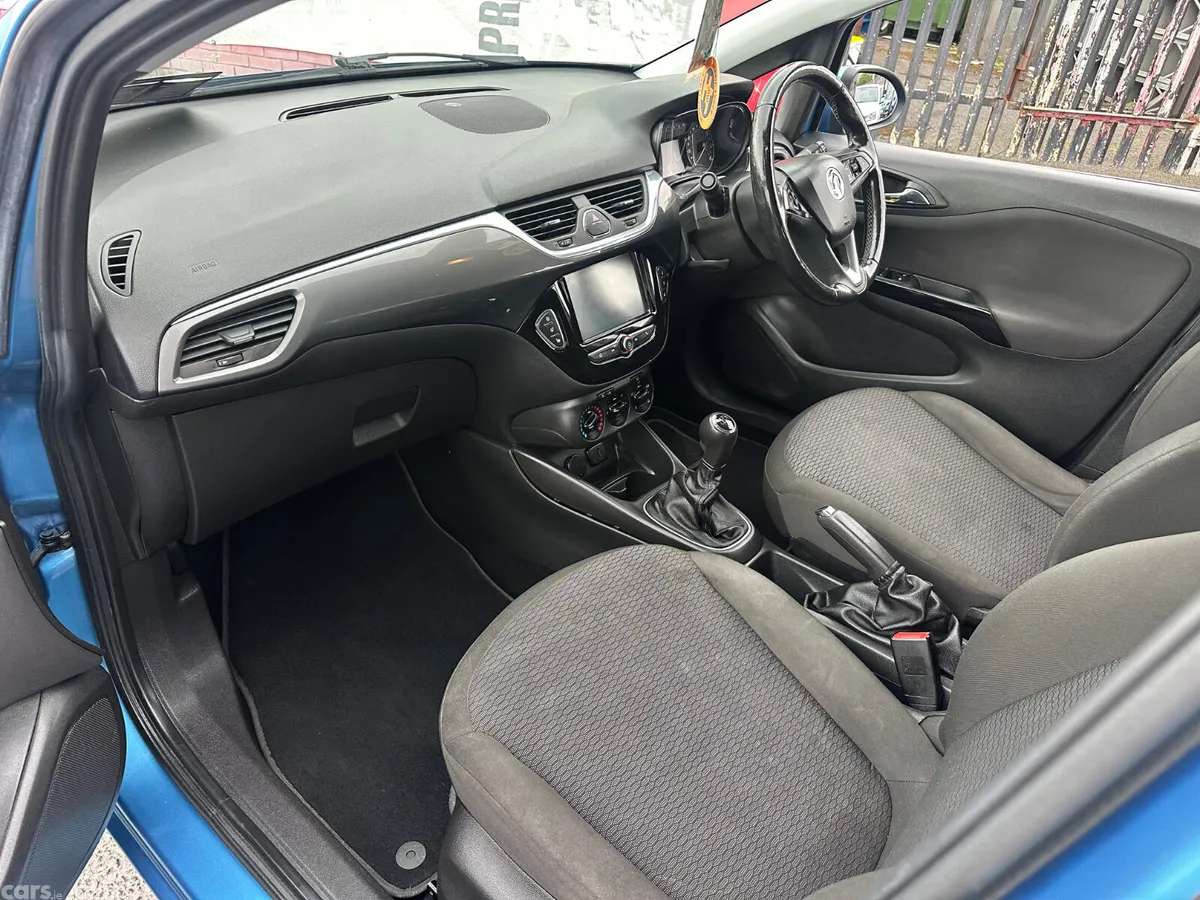 Vauxhall Corsa Hatchback, Petrol, 2017, Blue