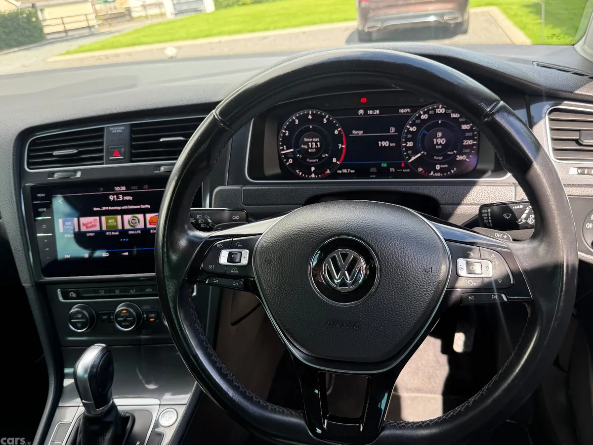 Volkswagen Golf Hatchback, Petrol, 2018, Black