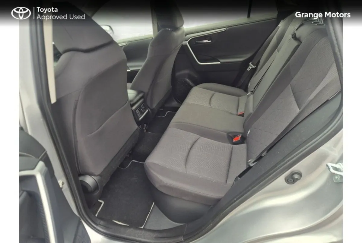Toyota RAV4 SUV, Petrol Hybrid, 2022, Silver