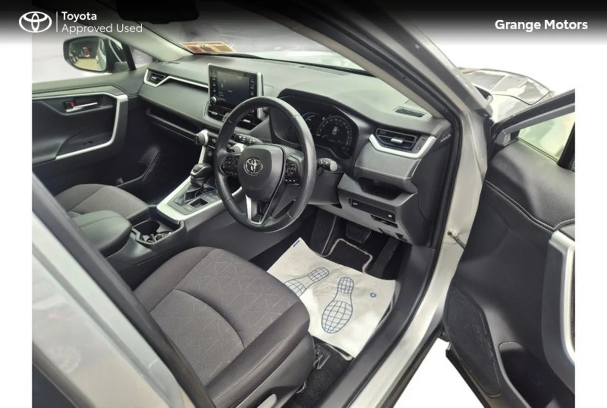 Toyota RAV4 SUV, Petrol Hybrid, 2022, Silver