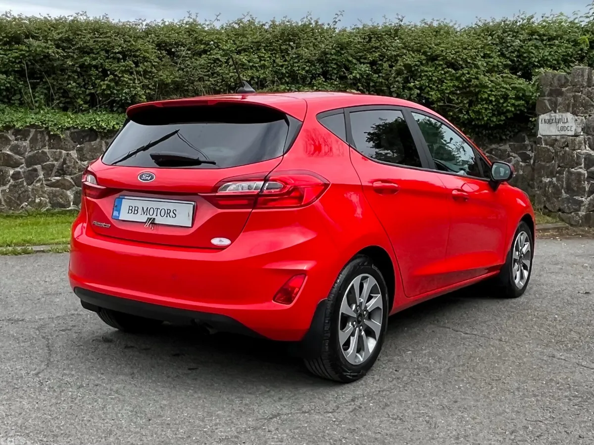 Ford Fiesta Hatchback, Petrol, 2021, Red
