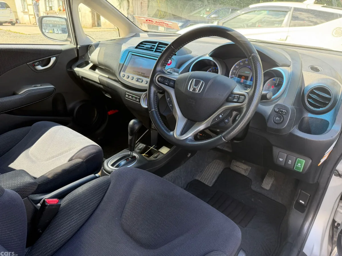 Honda Fit Hatchback, Petrol Hybrid, 2011, Silver