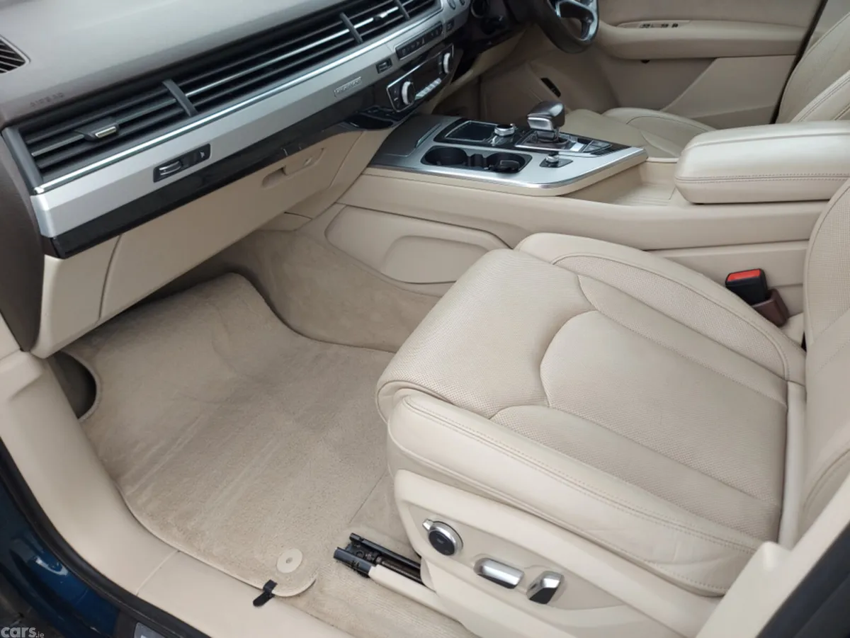 Audi Q7 SUV, Diesel, 2018, Blue