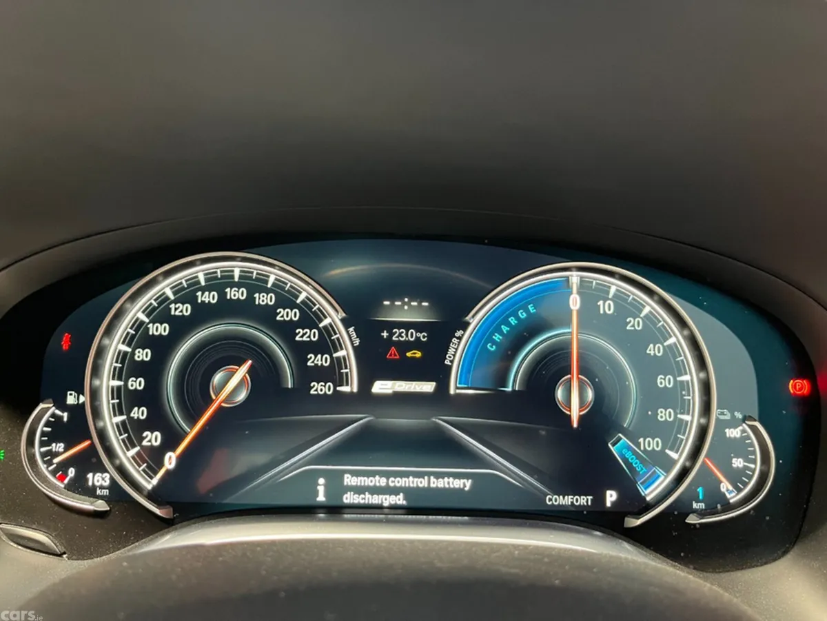 BMW 7-Series Saloon, Petrol Plug-in Hybrid, 2017, Black
