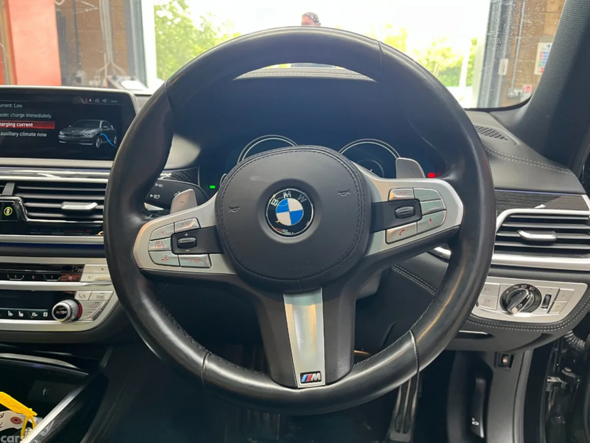 BMW 7-Series Saloon, Petrol Plug-in Hybrid, 2017, Black