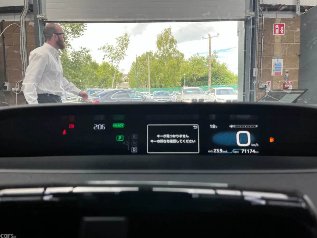 Toyota Prius MPV, Petrol Hybrid, 2019, Blue