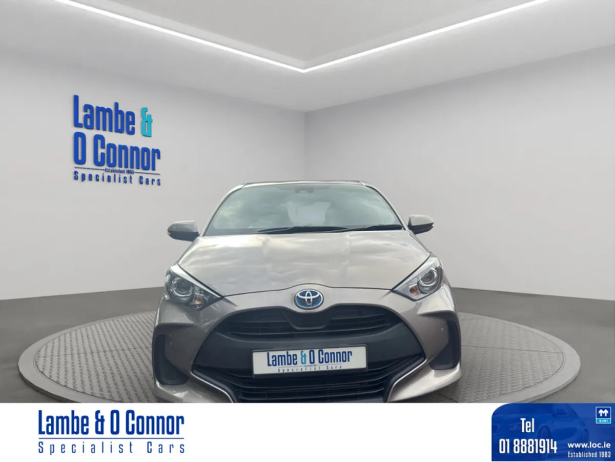 Toyota Yaris Hatchback, Petrol Hybrid, 2021, Bronze