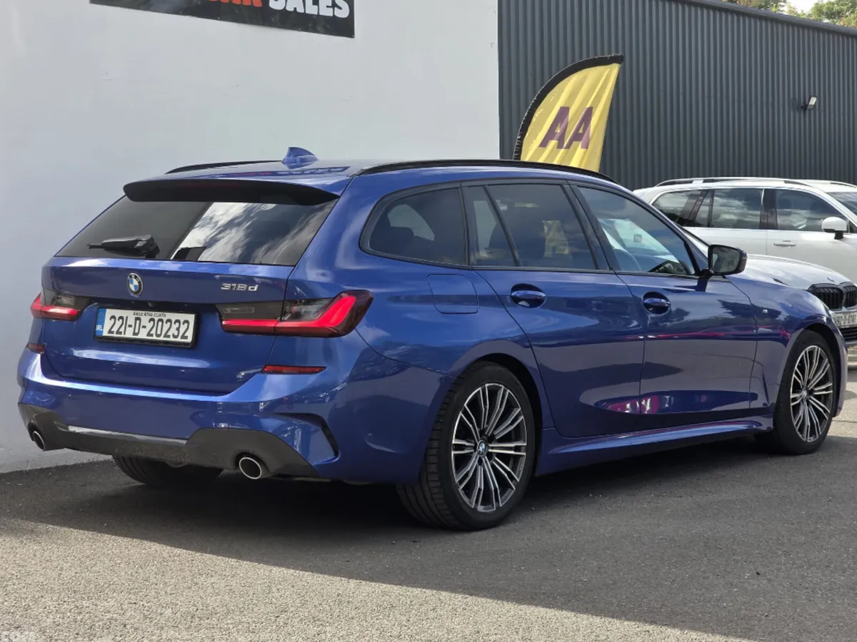 BMW 3-Series Estate/Jeep, Diesel, 2022, Blue