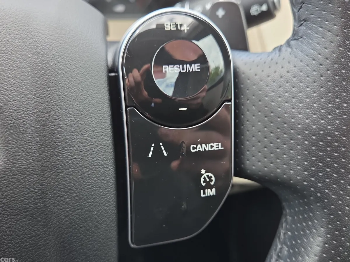 Land Rover Range Rover Velar SUV, Diesel, 2019, Grey