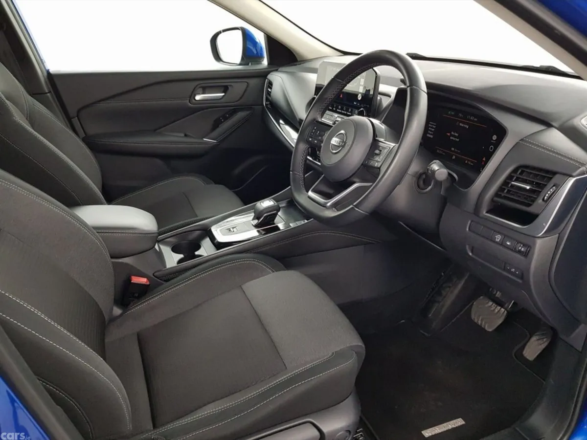 Nissan Qashqai MPV, Petrol, 2022, Blue
