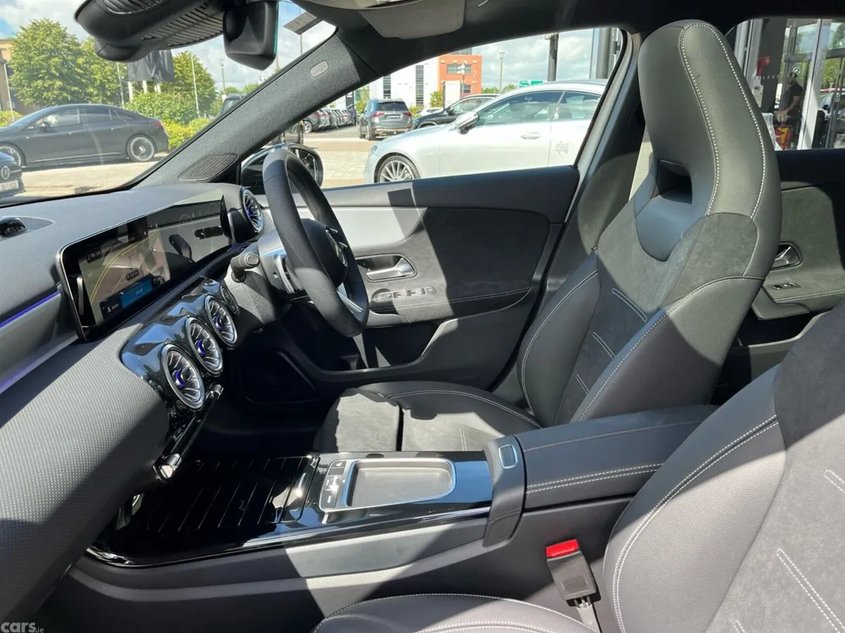 Mercedes-Benz A-Class Hatchback, Diesel, 2026, White