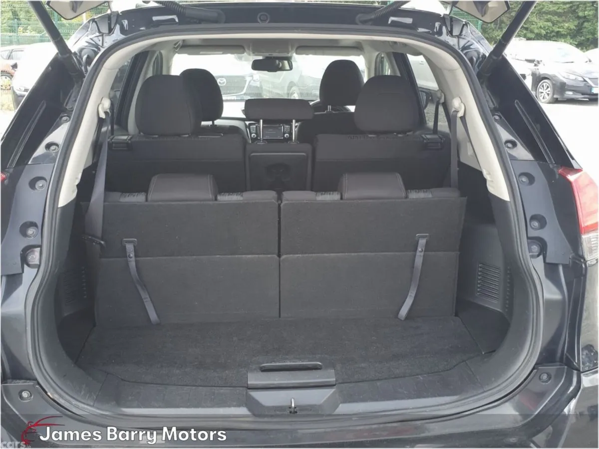 Nissan X-Trail SUV, Diesel, 2018, Black