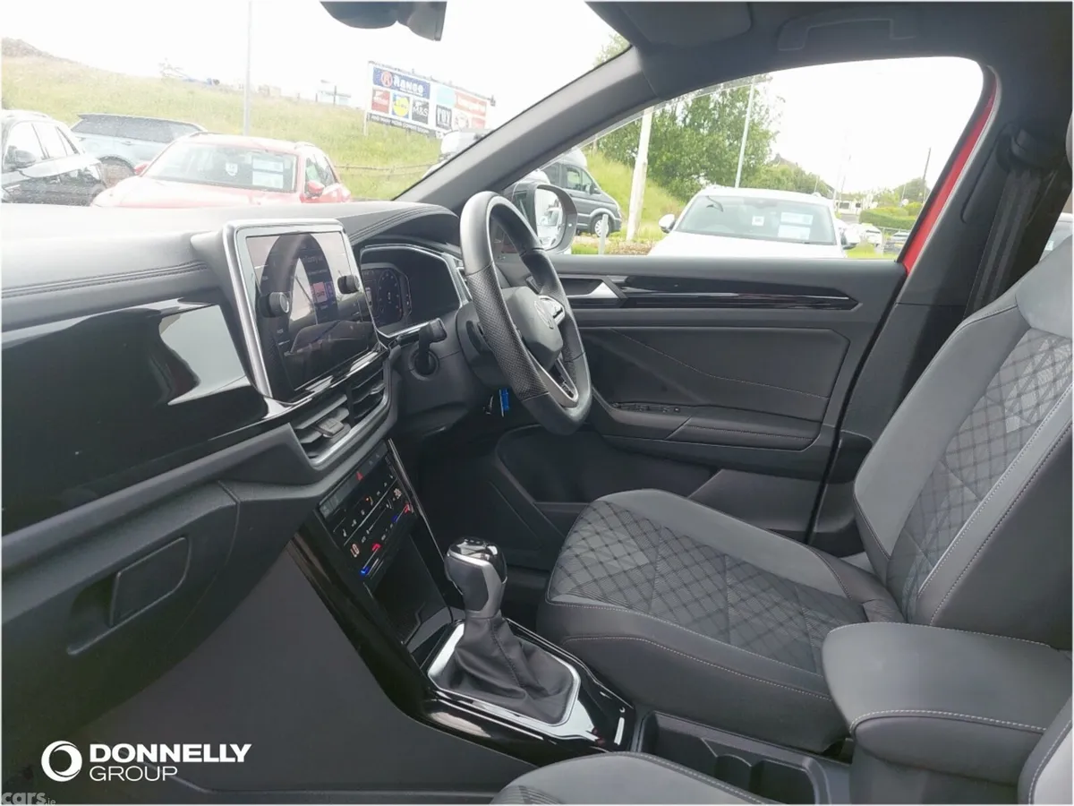 Volkswagen T-Roc Hatchback, Petrol, 2022, Red