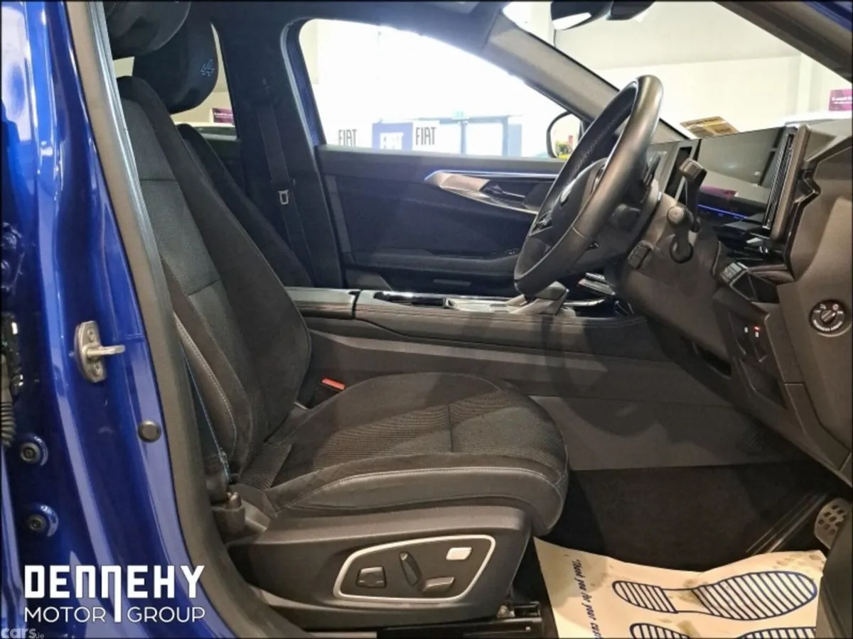 Renault Austral SUV, Petrol, 2023, Blue