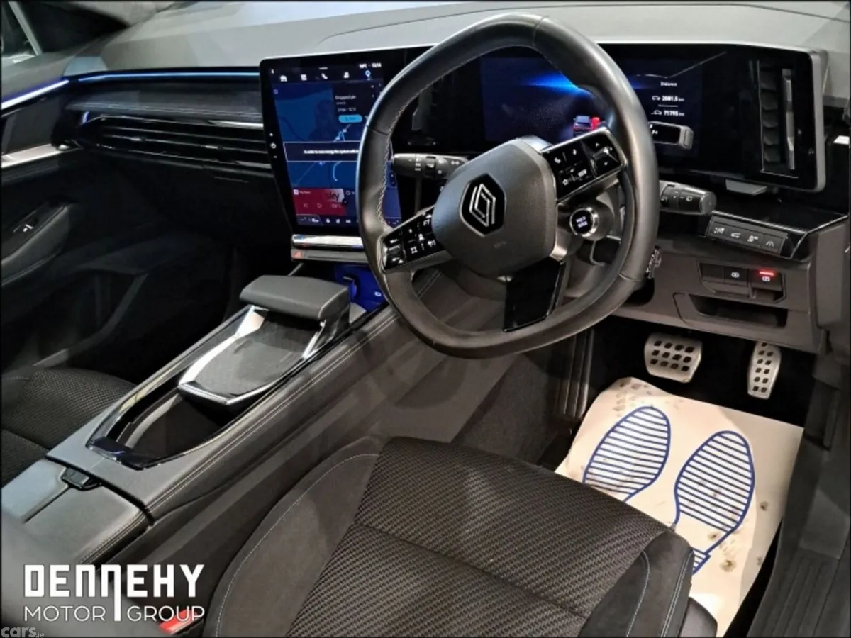 Renault Austral SUV, Petrol, 2023, Blue