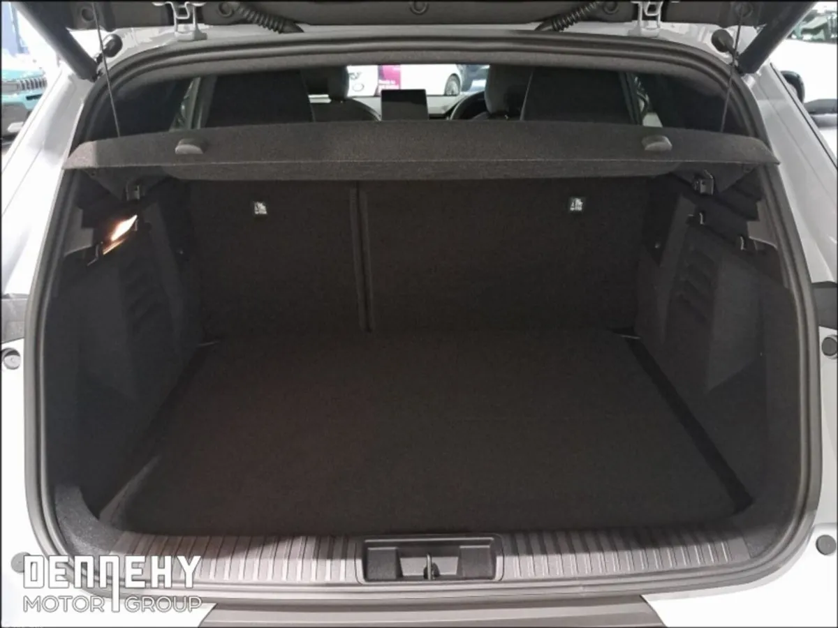 Renault Symbioz SUV, Petrol Hybrid, 2026, Grey