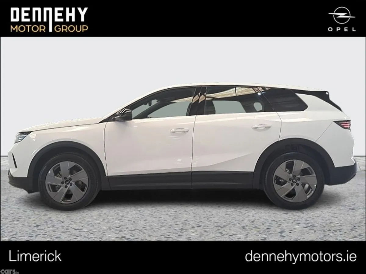 Opel Grandland SUV, Petrol Hybrid, 2026, White
