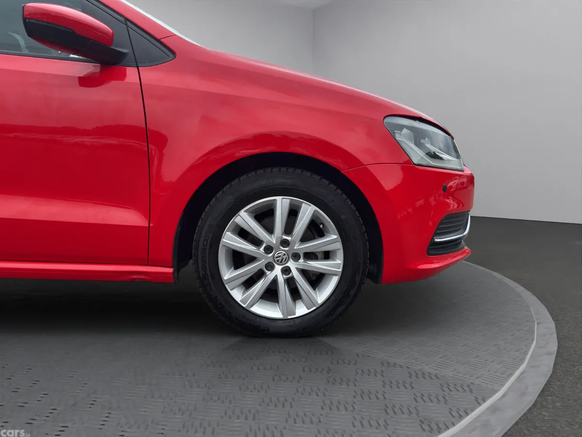 Volkswagen Polo Hatchback, Petrol, 2016, Red