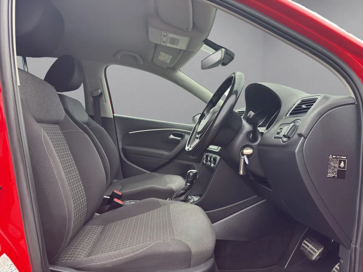 Volkswagen Polo Hatchback, Petrol, 2016, Red