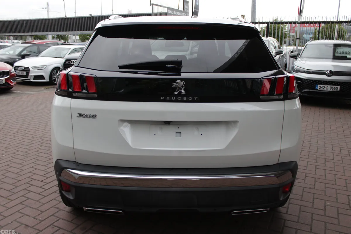 Peugeot 3008 Estate, Diesel, 2021, White