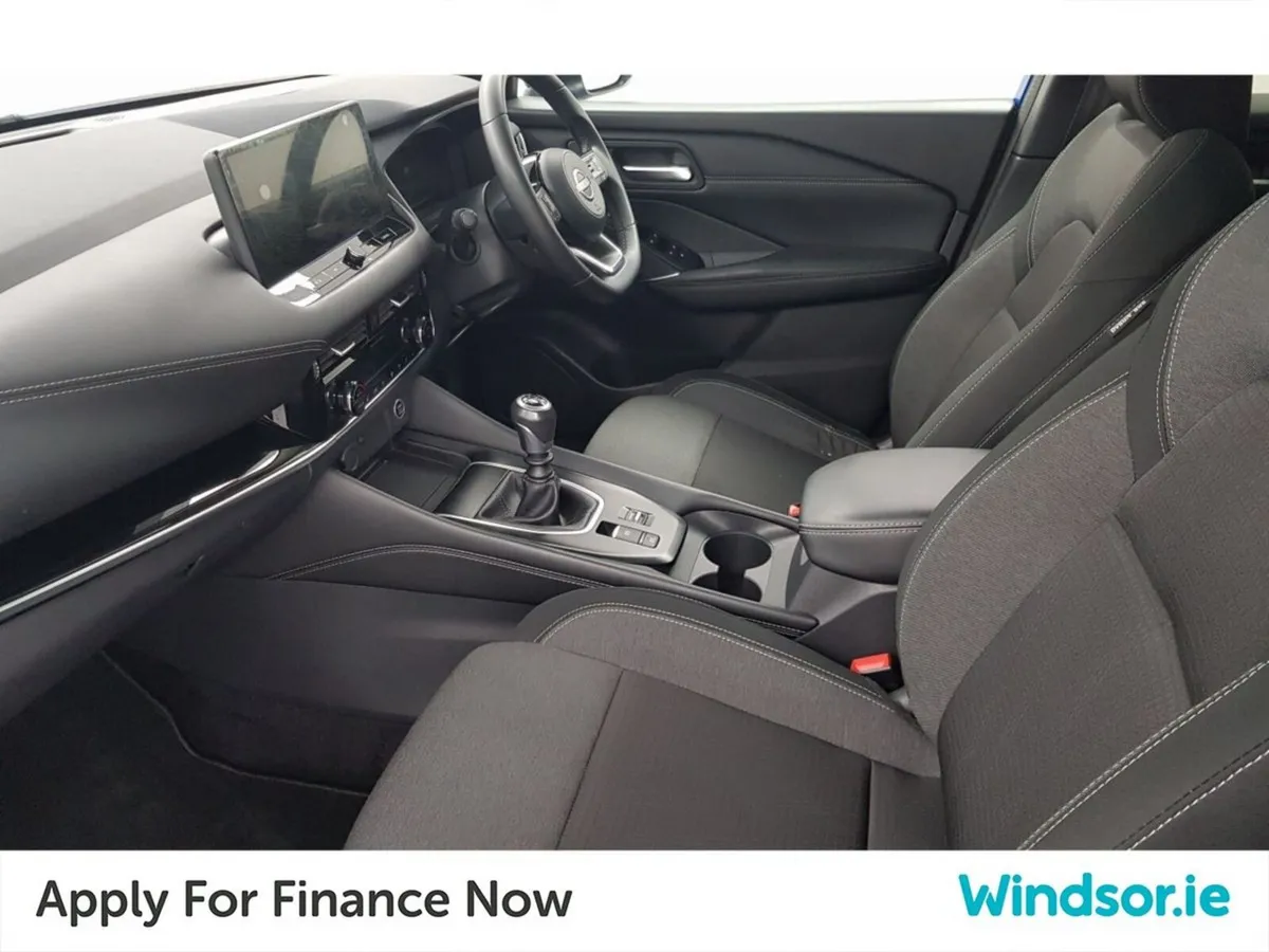 Nissan Qashqai MPV, Petrol Hybrid, 2024, Blue