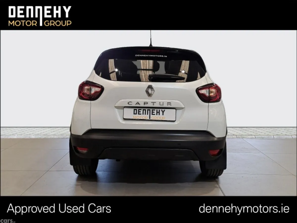 Renault Captur Hatchback, Petrol, 2020, White