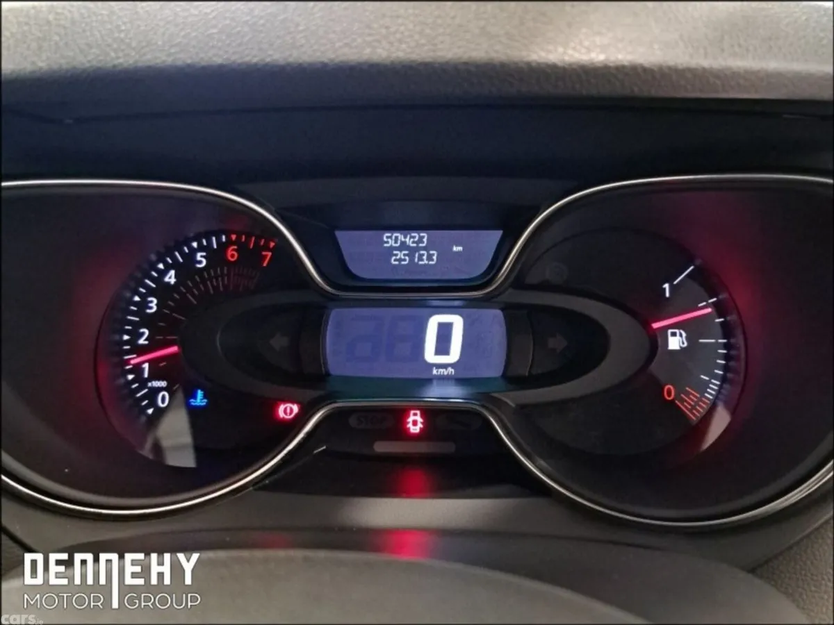Renault Captur Hatchback, Petrol, 2020, White
