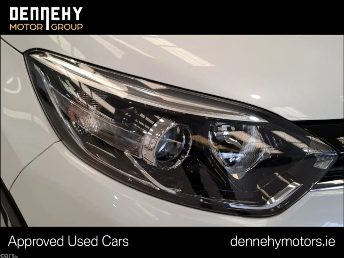 Renault Captur Hatchback, Petrol, 2020, White